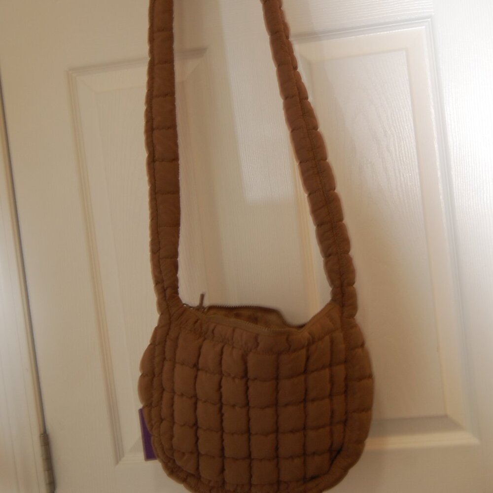 IRIS and Rainbow Brown Puffy Quilted Shoulder Bag NWT - Picture 2 of 11